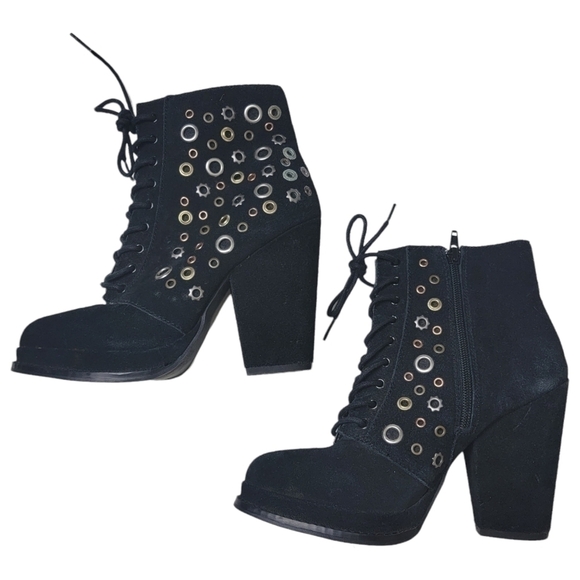 Seychelles Black Suede Platform Bootie Studded Chunky Heel Lace Up 90s Y2K 8 - Picture 5 of 14